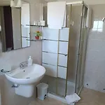 Mirage Bed & Breakfast 4*