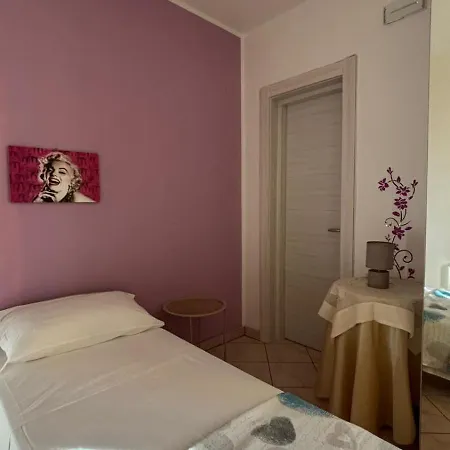 Mirage Bed and Breakfast 4*