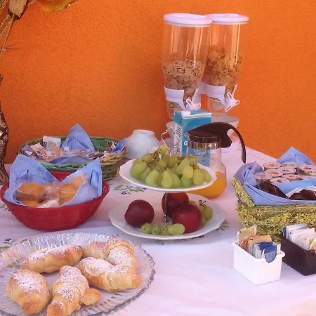 Bed and Breakfast Mirage 4*