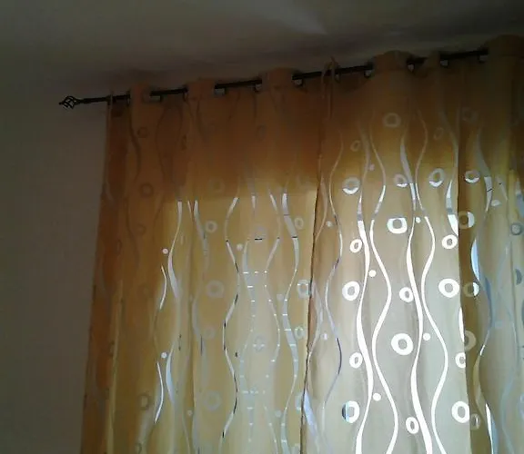 Mirage לינה וארוחת בוקר 3*