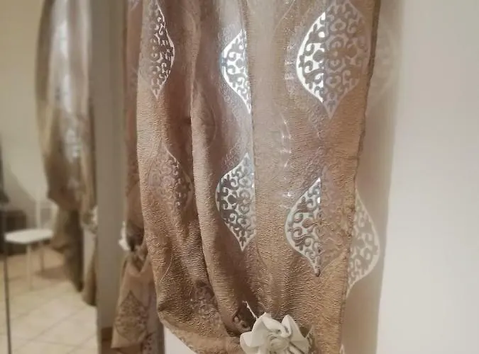 לינה וארוחת בוקר Mirage אלציו